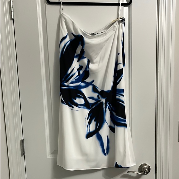 Anne Klein Asymmetrical White and Blue Cocktail Skirt - Picture 1 of 3